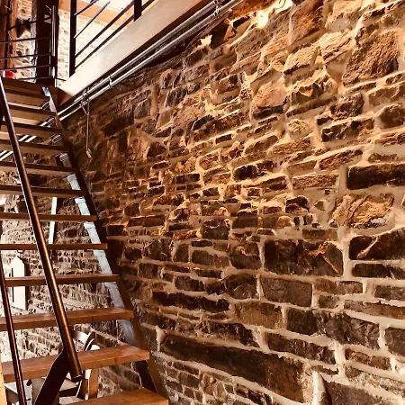 La Grange De Halleux 아파트 *