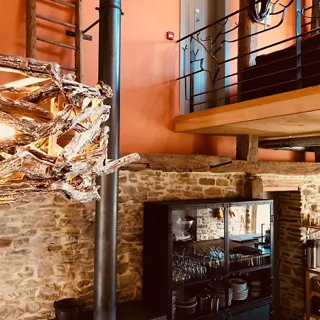 La Grange De Halleux 公寓